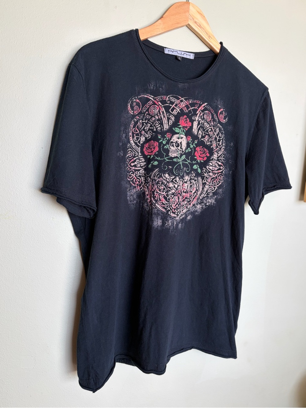 Krush Men’s Faded Black Vintage Style Cotton Graphic Skull Rose T-Shirt Size L